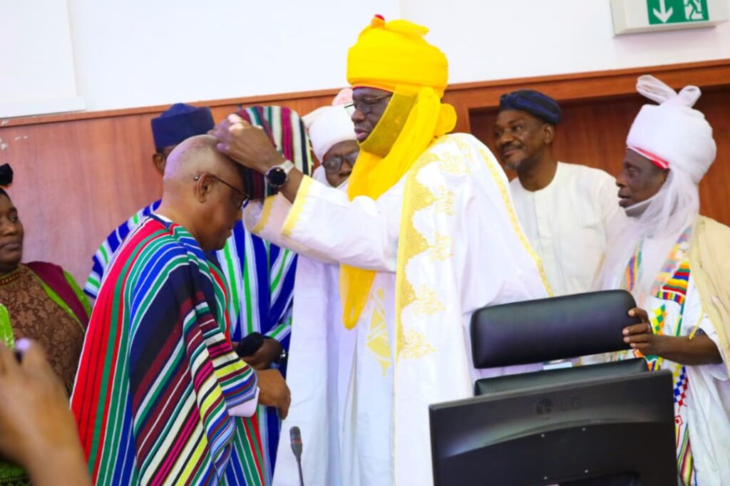 Sarkin Jiwa decorating Barr Wike with Chieftaincy attire
