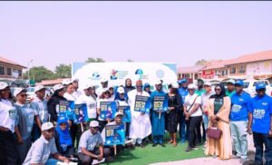 Baba-Gana, Dr Gadzama, Dr Belgore with staff of FHIS