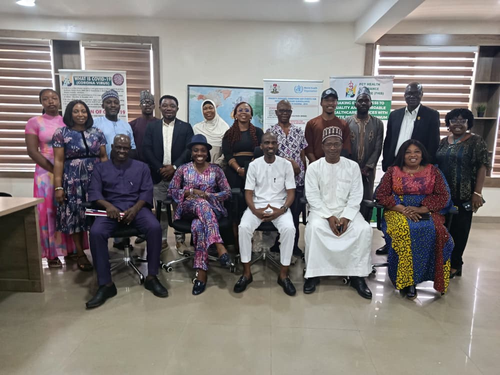 Gadzama with other members of the committee