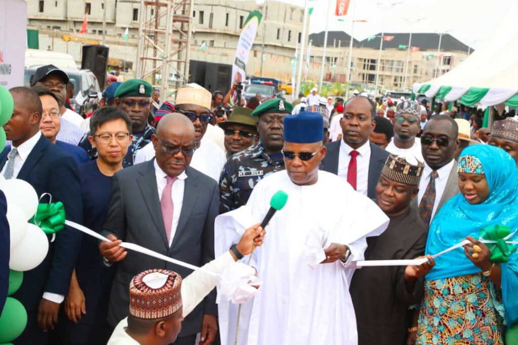 President Tinubu commisions Collector road CN2
