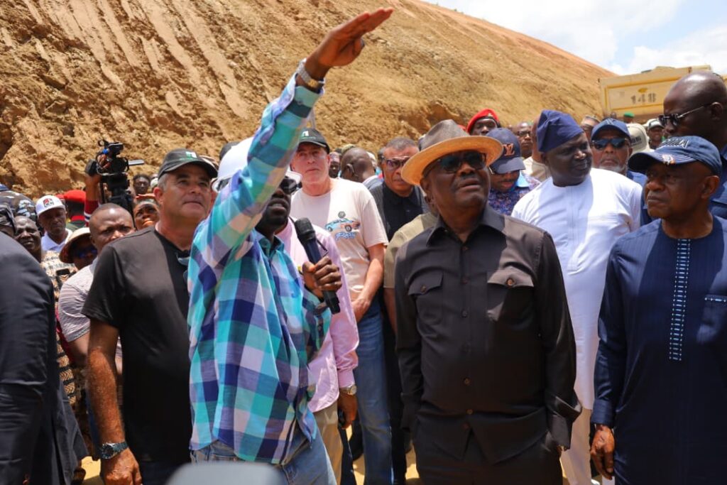 Wike inspecting Apo-Karshi