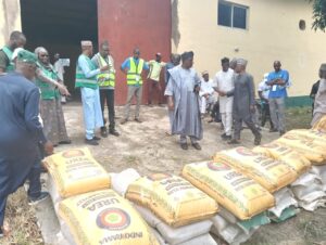 the distribution of teh fertilizer