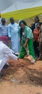 Fasawe planting the tree